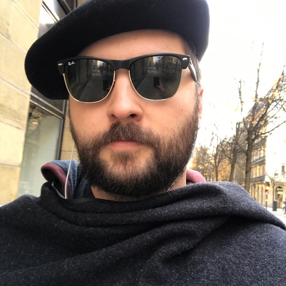 Meet your Posher, Justin